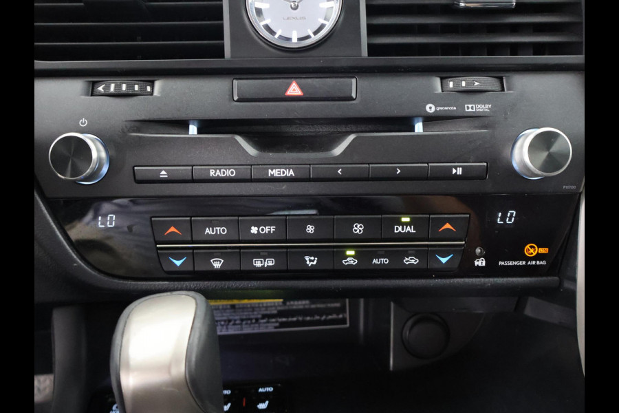 Lexus RX 450h 4WD Luxury Line | Navigatie | Stoelventilatie & Verwarming | Leder | Kofferbak automatisch |