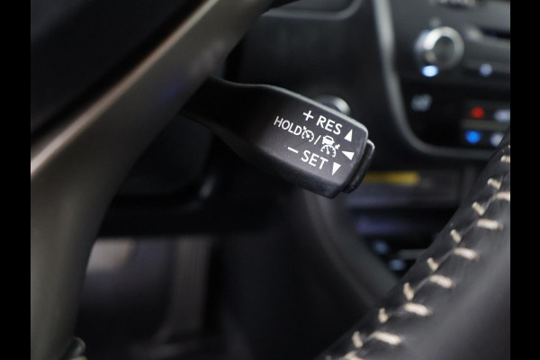 Lexus RX 450h 4WD Luxury Line | Navigatie | Stoelventilatie & Verwarming | Leder | Kofferbak automatisch |