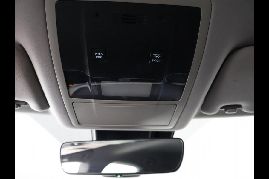 Lexus RX 450h 4WD Luxury Line | Navigatie | Stoelventilatie & Verwarming | Leder | Kofferbak automatisch |