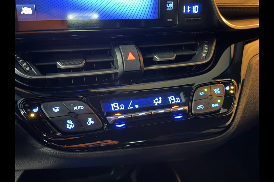 Toyota C-HR 1.2 Active | Cruise | Stoelverwarming | Navi | Clima | LED