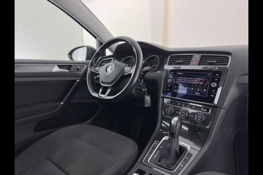 Volkswagen e-Golf E-DITION (INCL-BTW) *ADAPTIVE-CRUISE | FULL-LED | NAVI-FULLMAP | ECC | CCS-FASTLOADER | PDC | 16''ALU*
