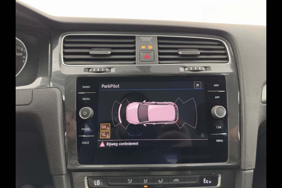 Volkswagen e-Golf E-DITION (INCL-BTW) *ADAPTIVE-CRUISE | FULL-LED | NAVI-FULLMAP | ECC | CCS-FASTLOADER | PDC | 16''ALU*