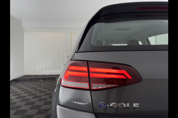 Volkswagen e-Golf E-DITION (INCL-BTW) *ADAPTIVE-CRUISE | FULL-LED | NAVI-FULLMAP | ECC | CCS-FASTLOADER | PDC | 16''ALU*