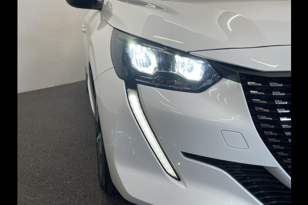 Peugeot 208 1.2 PureTech Style Navigatie Apple Carplay Android Auto Parkeersensoren achter Head-up display Cruise Control Full Led Climate Control Lichtmetalen velgen