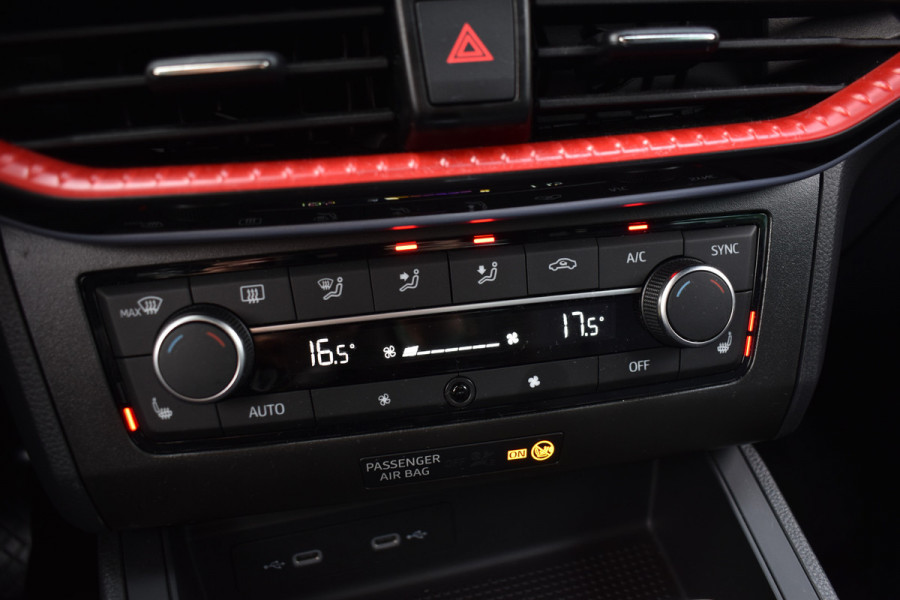 Seat Ibiza TSI 116PK DSG FR-SPORT CAMERA/ACC/CARPLAY 1E EIG
