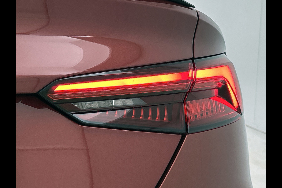Audi A5 Sportback 40 TFSI Sport S-line Edition(NL-auto, Goed OnderH, Trekhaak, StoelV, Climate Con, Navi, PDC, Cruise Con, Etc)