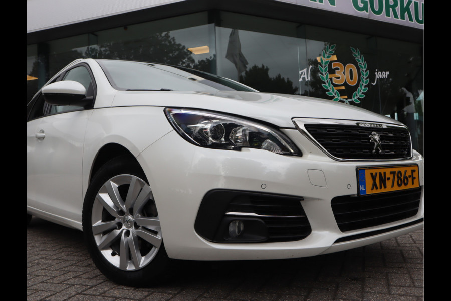 Peugeot 308 SW 1.2 PureTech Blue Lease Executive Navi / Climate / Pano / Pdc / Elekramen / Distributie recent vervangen / Onderhoud reeds uitgevoerd /