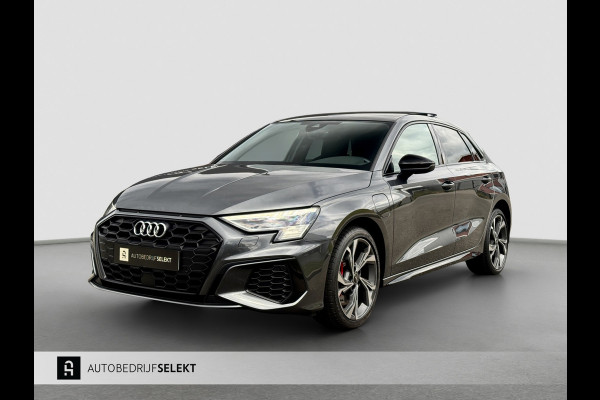 Audi A3 Sportback 45 TFSI e | Pano | Matrix | Memory | RS stoelen | Camera | Keyless | Bang Olufsen | Sfeerverlichting | 1e eig.