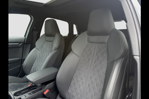 Audi A3 Sportback 45 TFSI e | Pano | Matrix | Memory | RS stoelen | Camera | Keyless | Bang Olufsen | Sfeerverlichting | 1e eig.