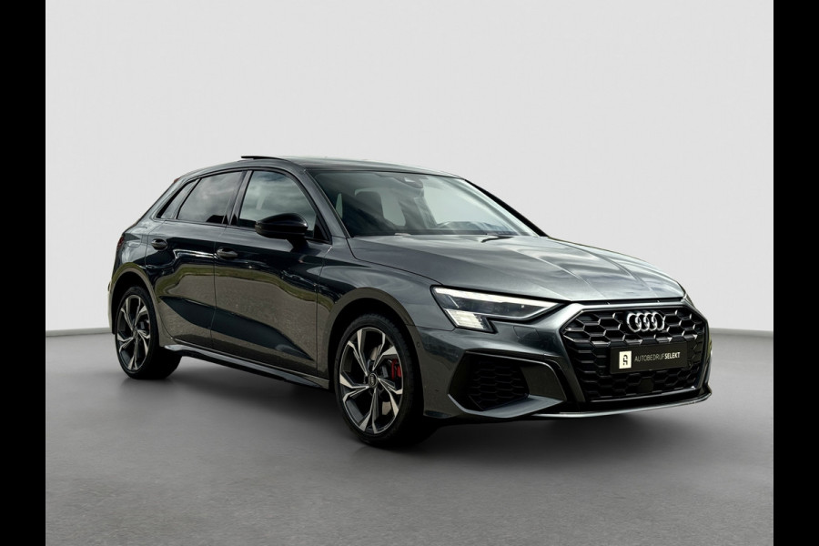 Audi A3 Sportback 45 TFSI e | Pano | Matrix | Memory | RS stoelen | Camera | Keyless | Bang Olufsen | Sfeerverlichting | 1e eig.