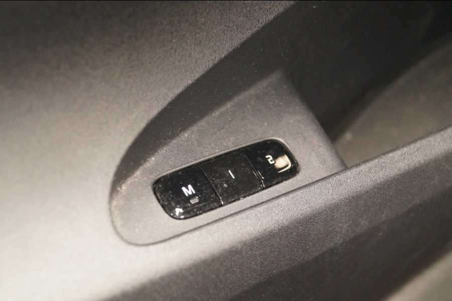 Polestar 2 Long Range Dual Motor 78kWh Launch Edition -SOH92%-PANO-TREKHAAK