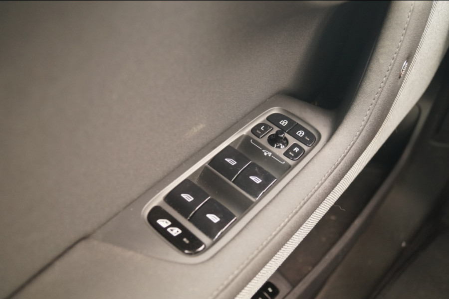 Polestar 2 Long Range Dual Motor 78kWh Launch Edition -SOH92%-PANO-TREKHAAK