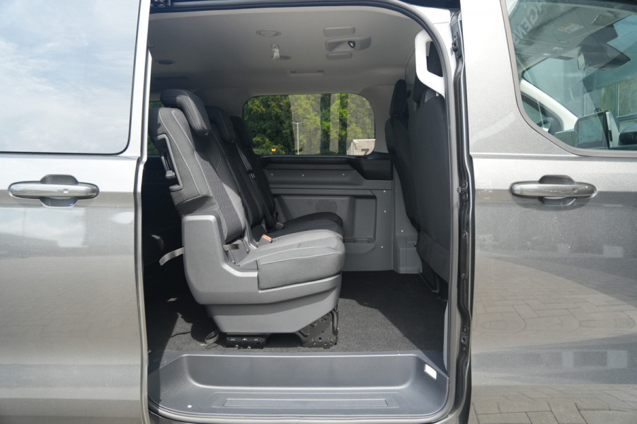 Ford Transit Custom 340 2.5 PHEV L2H1 Limited 232pk 9 Zits - Keyless - ACC - Blindspot - Camera - Carplay - Navi - Prijs excl. BTW - Rijklaar