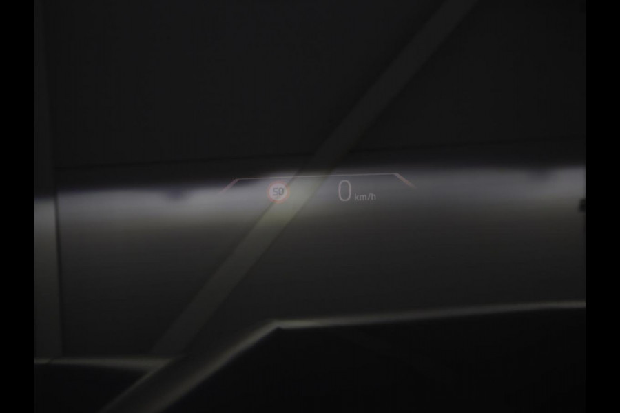 BMW X1 xDrive23i M-sport | Panoramadak | Head-up | Harman Kardon | Stuur/Stoelverwarming | 360 camera | Carplay | Memory | Climate control | Sfeerverlichting | Full LED | Leder / Alcantara