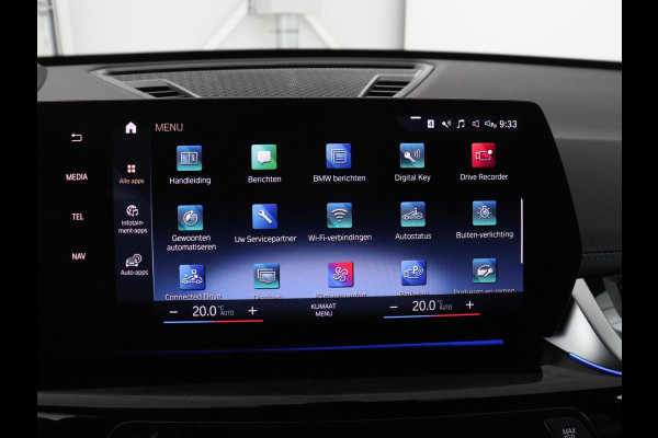 BMW X1 xDrive23i M-sport | Panoramadak | Head-up | Harman Kardon | Stuur/Stoelverwarming | 360 camera | Carplay | Memory | Climate control | Sfeerverlichting | Full LED | Leder / Alcantara