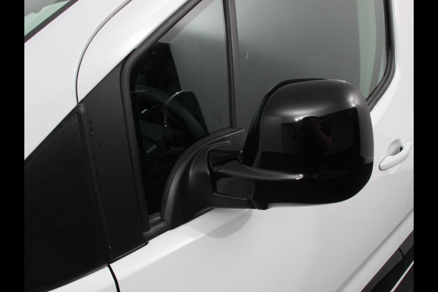 Peugeot Partner 1.5 BlueHDi 130PK L2 Automaat Navigatie Apple Carplay / Android Auto DAB trekhaak Cruise Control Airco Houten bekleding laadruimte