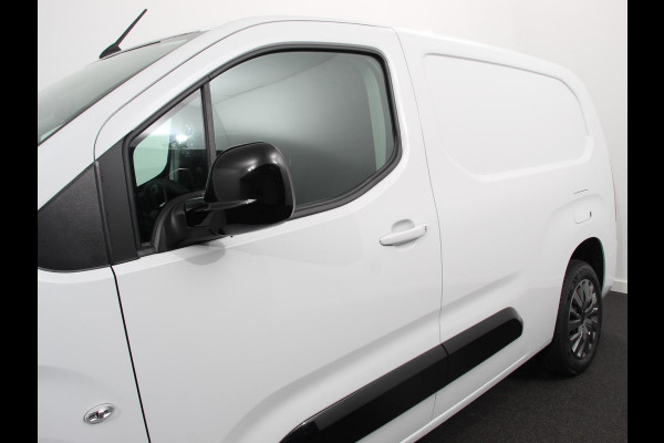 Peugeot Partner 1.5 BlueHDi 130PK L2 Automaat Navigatie Apple Carplay / Android Auto DAB trekhaak Cruise Control Airco Houten bekleding laadruimte