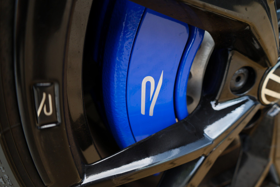 Volkswagen Golf 2.0 TSI R 4Motion | PANO | AKRAPOVIC | DODE HOEK | STUURVERW | IQ-LIGHT |