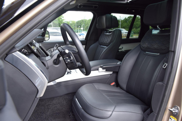 Land Rover Range Rover 4.4 P530 SV