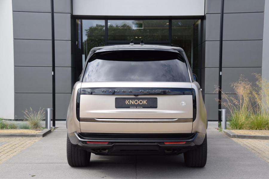 Land Rover Range Rover 4.4 P530 SV