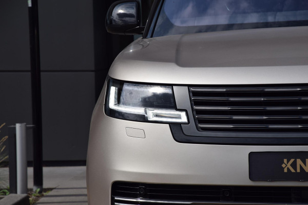 Land Rover Range Rover 4.4 P530 SV