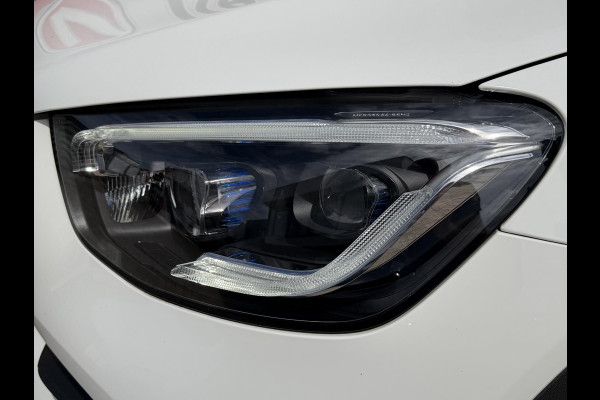 Mercedes-Benz GLC 300e 4MATIC AMG Line 19"/Luchtvering/Matrix LED/Keyless/Memory + stoelverwarming/Sfeerverlichting/Elektrische klep/Apple Carplay & Android Auto