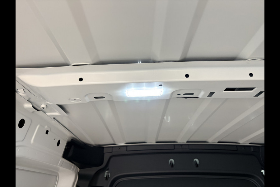 Volkswagen Caddy Cargo 2.0 TDI 75PK L1 Cruise Control Airco Carplay Parkeersensoren Achter