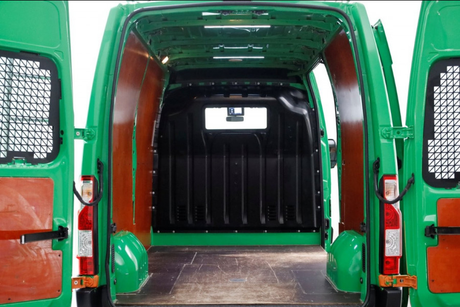 Renault Master T35 2.3 dCi 130pk E6 L2H2 Airco/Camera/Imperiaal 11-2018