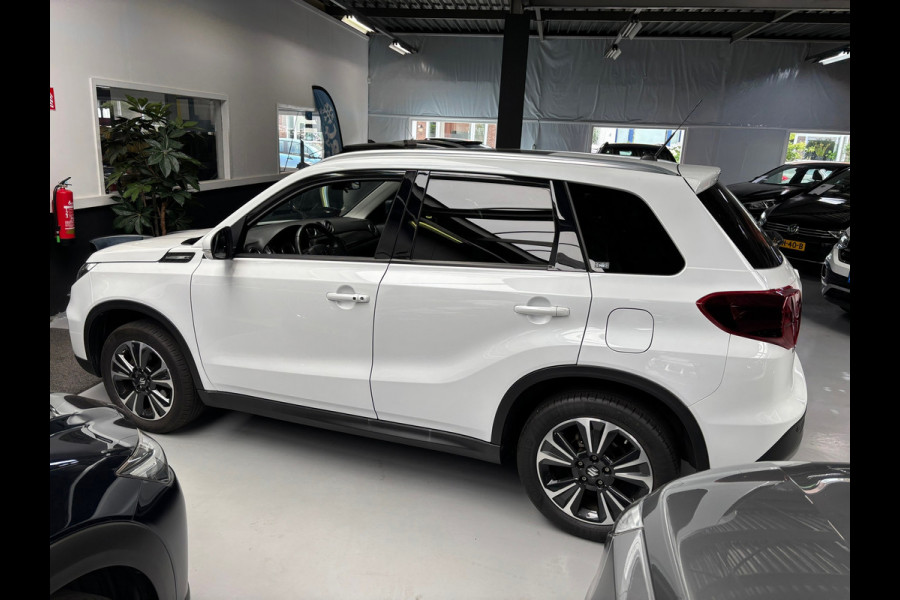 Suzuki Vitara 1.4 Boosterjet Style Smart Hybrid / Carplay / Panorama Dak
