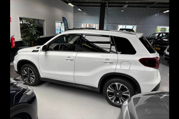 Suzuki Vitara 1.4 Boosterjet Style Smart Hybrid / Carplay / Panorama Dak