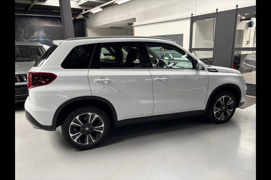 Suzuki Vitara 1.4 Boosterjet Style Smart Hybrid / Carplay / Panorama Dak