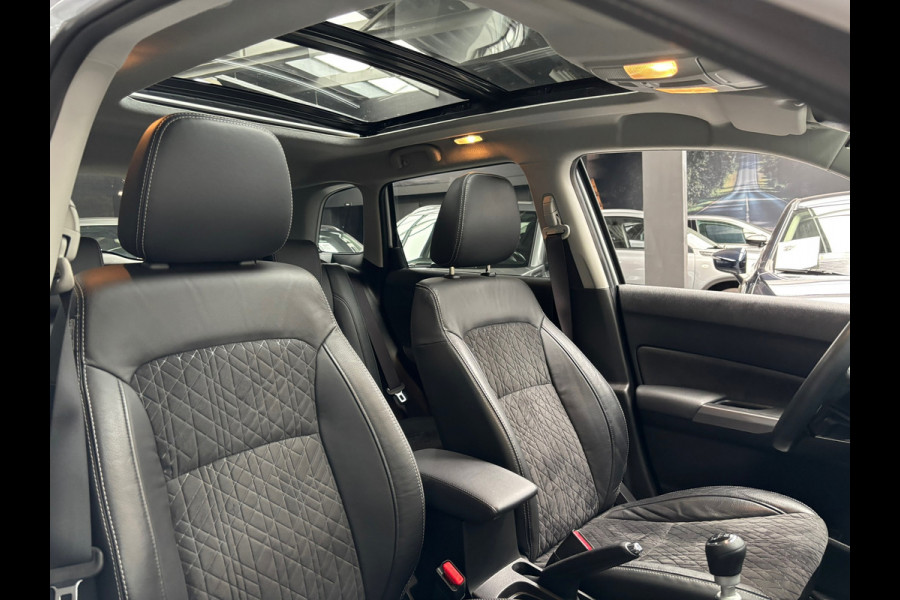 Suzuki Vitara 1.4 Boosterjet Style Smart Hybrid / Carplay / Panorama Dak