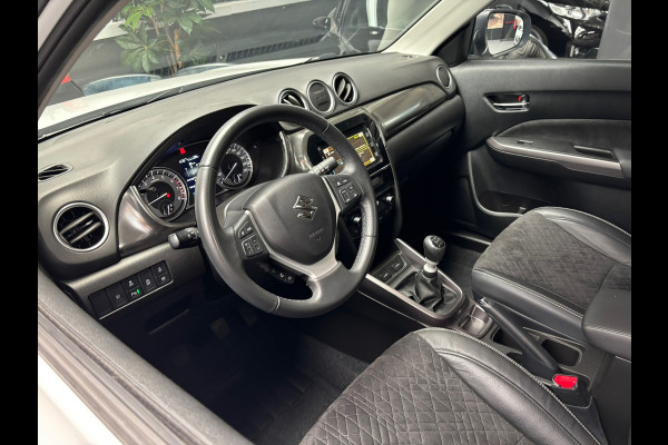 Suzuki Vitara 1.4 Boosterjet Style Smart Hybrid / Carplay / Panorama Dak