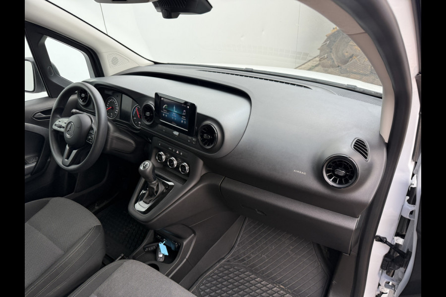 Mercedes-Benz eCitan 112 51 kWh L1 284 WLTP 98 (SOH) Camera MBUX Trekhaak 75kW Snelladen Apple Carplay Cruise Control