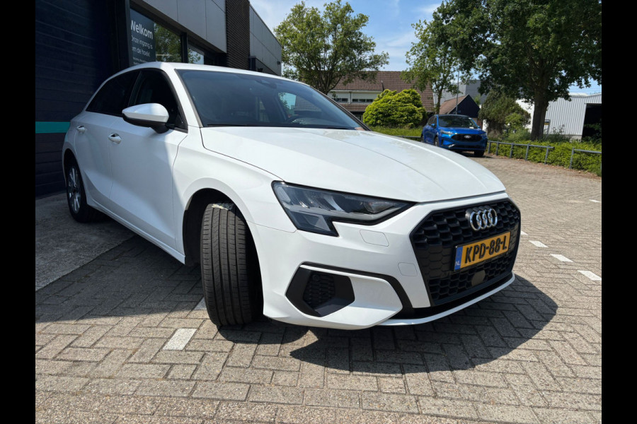 Audi A3 Sportback 1.4 40 TFSI e 204 PK PHEV S-Tronic Virtual cockpit 16 inch LM velgen Business pack Navigatie Keyless advanced