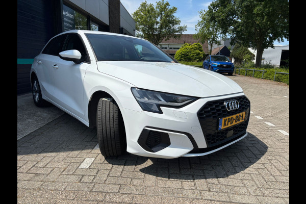 Audi A3 Sportback 1.4 40 TFSI e 204 PK PHEV S-Tronic Virtual cockpit 16 inch LM velgen Business pack Navigatie Keyless advanced