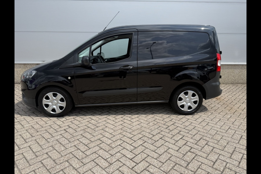 Ford Transit Courier 1.5 TDCI Trend Dura. DRIVERPACK! NAVI! CARPLAY! CAMERA!