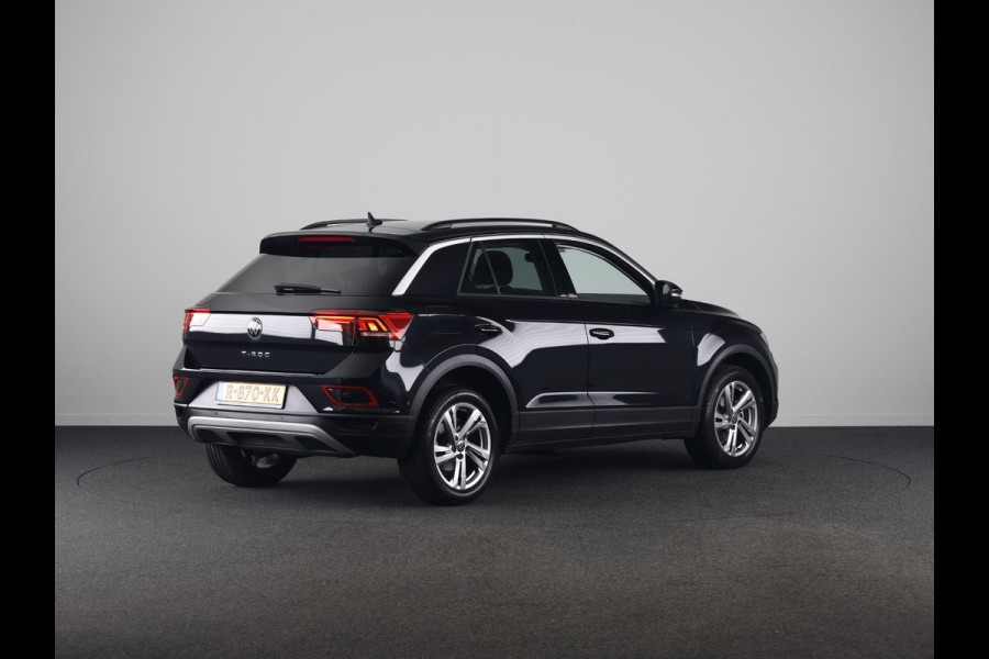 Volkswagen T-Roc 1.5 TSI Life 75 Edition 150PK | Automaat (DSG) | Navigatie | Camera | Digitaal dashboard