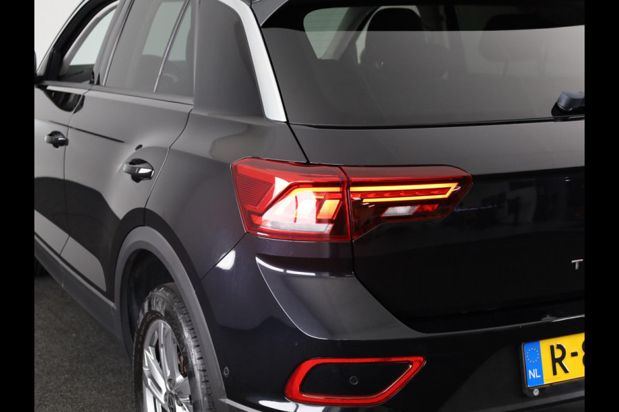 Volkswagen T-Roc 1.5 TSI Life 75 Edition 150PK | Automaat (DSG) | Navigatie | Camera | Digitaal dashboard