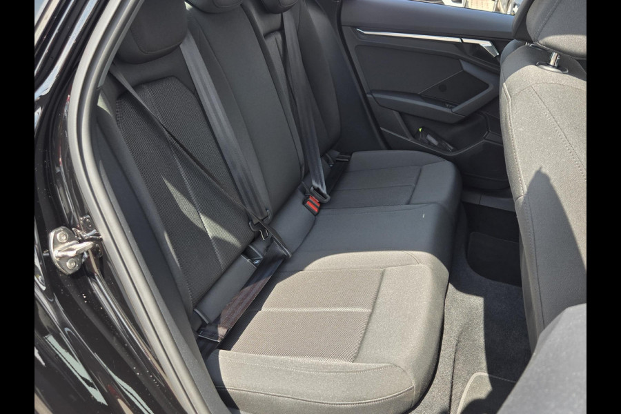 Audi A3 Limousine 30 TFSI Pro Line NL-AUTO | 1STE EIGENAAR | SPORT ONDERSTEL
