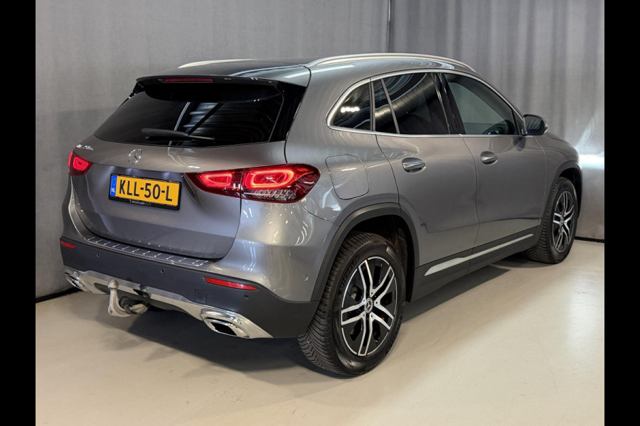 Mercedes-Benz GLA 250 e Business Solution Luxury Limited 18"/Trekhaak/Sfeerverlichting/Camera/PDC v+a/Apple Carplay & Android Auto