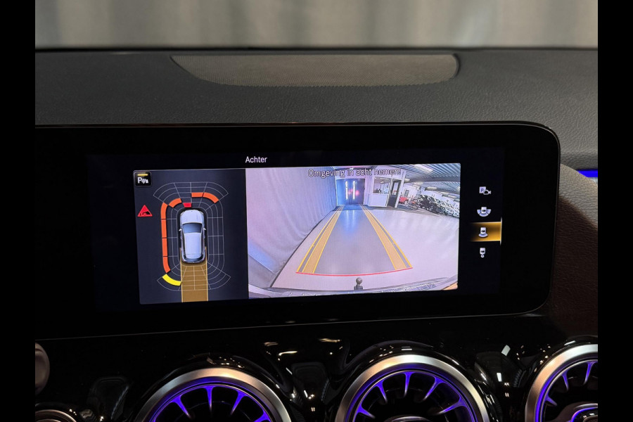 Mercedes-Benz GLA 250 e Business Solution Luxury Limited 18"/Trekhaak/Sfeerverlichting/Camera/PDC v+a/Apple Carplay & Android Auto