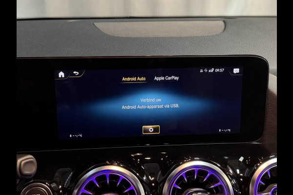 Mercedes-Benz GLA 250 e Business Solution Luxury Limited 18"/Trekhaak/Sfeerverlichting/Camera/PDC v+a/Apple Carplay & Android Auto