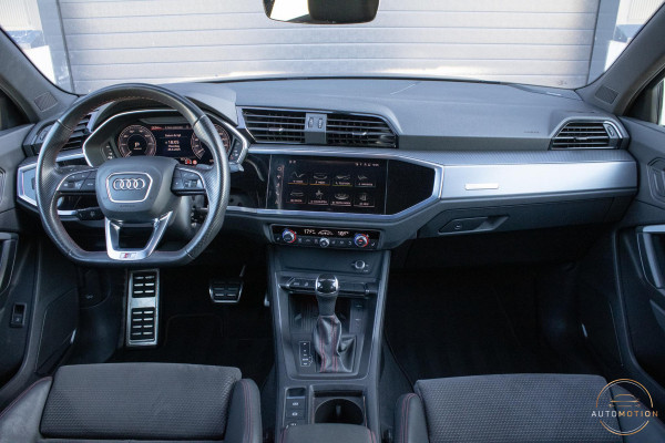 Audi Q3 Sportback 45 TFSIe S line B&O Camera Sfeerverlichting Trekhaak Rode Stiksels