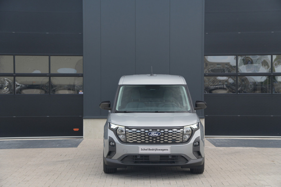 Ford E-Transit Courier Limited 44 kWh 136pk - Trekhaak - Stoel/Stuurverwarming - ACC - Blindspot - Camera - Rijklaar