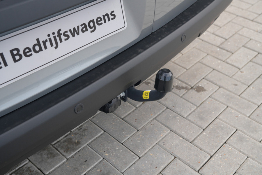 Ford E-Transit Courier Limited 44 kWh 136pk - Trekhaak - Stoel/Stuurverwarming - ACC - Blindspot - Camera - Rijklaar