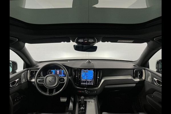 Volvo XC60 2.0 T6 Plug-in hybrid AWD Ultimate Dark Trekhaak | Bowers & Wilkins | Adapt. cruise | Open dak | 360 camera | Head-up | Stoel-/stuurverwarming | Memory