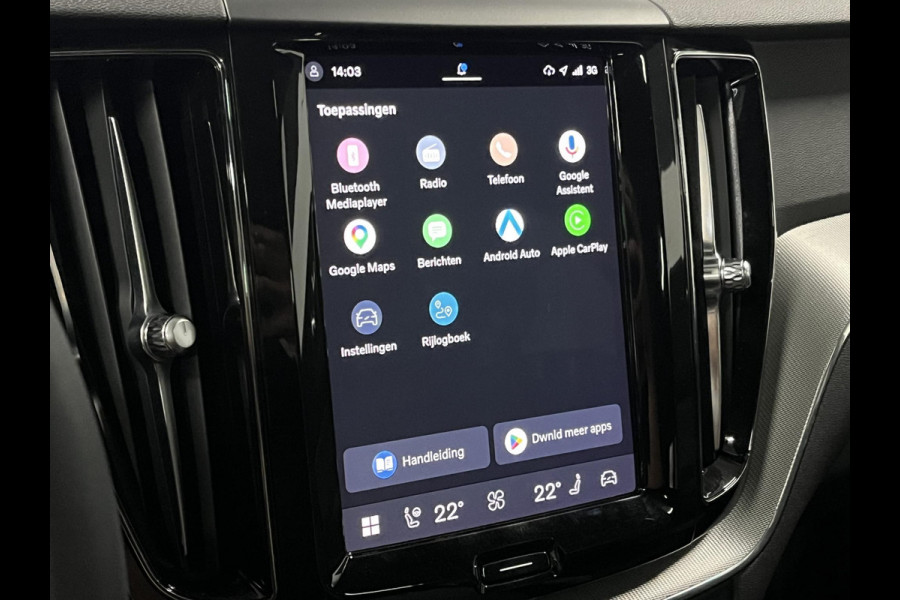 Volvo XC60 2.0 T6 Plug-in hybrid AWD Ultimate Dark Trekhaak | Bowers & Wilkins | Adapt. cruise | Open dak | 360 camera | Head-up | Stoel-/stuurverwarming | Memory