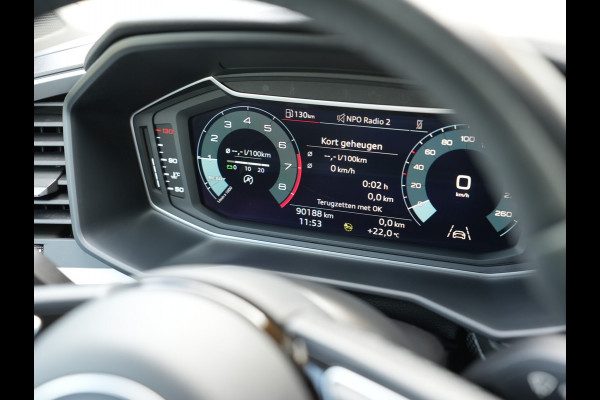Audi A1 Sportback 25 TFSI Advanced edition | Audi virtual cockpit | Voorstoelen verwarmd | Cruise control  |