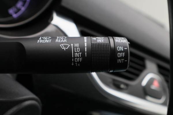 Opel Corsa 1.0 Turbo Online Edition Camera, Apple Carplay, Climate, Cruise, PDC